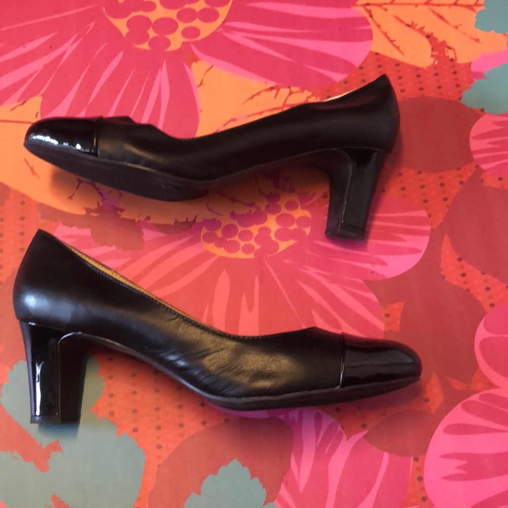Easy Spirit Career Shoes size 10